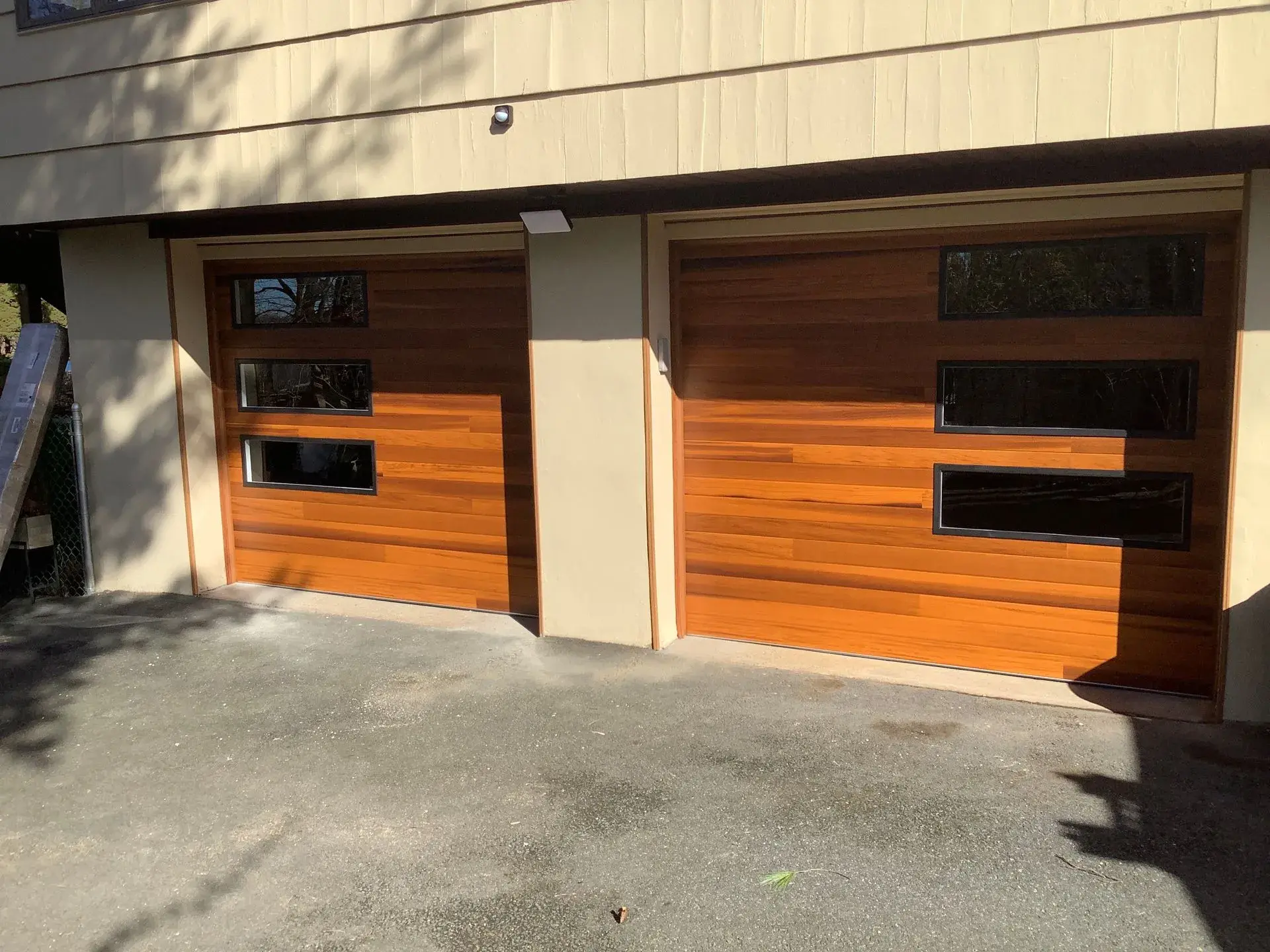 OLIVER DOORS CEDAR
